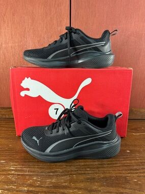 Puma Rocket Fuel Men’s Running Shoes – Size US 7